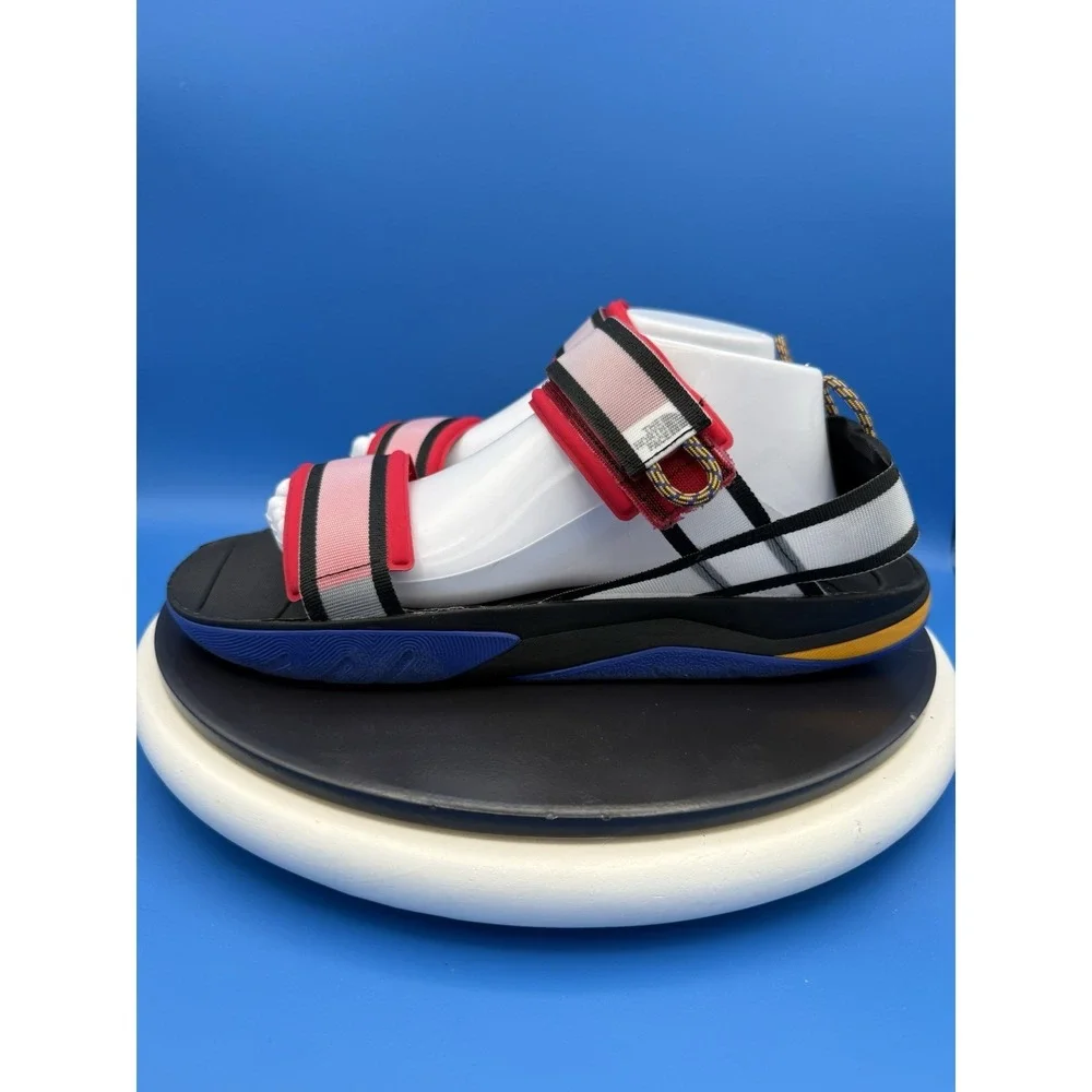 The North Face Skeena Sport Men's Size 11 Blue Red Sandals Hiking Shoes NEW